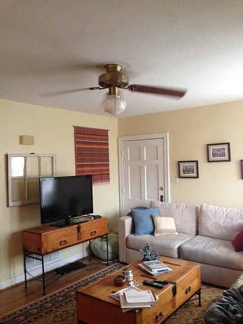 4 bed, 1485 sqft, $4,400 — Photo 2