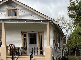 109 Metairie Ct, Metairie, LA 70001