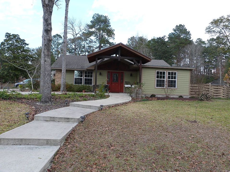 1st image of 228 Pine Valley Dr