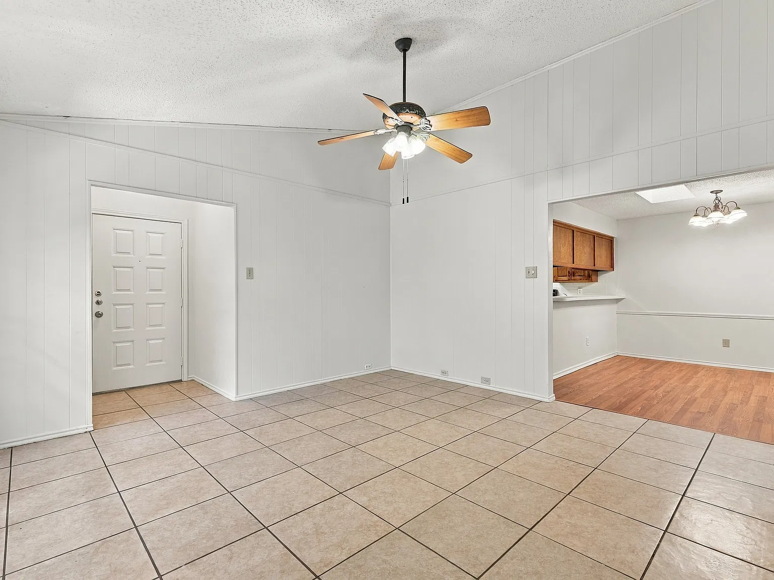 5202 Waterview Lane - 1 — Photo 3