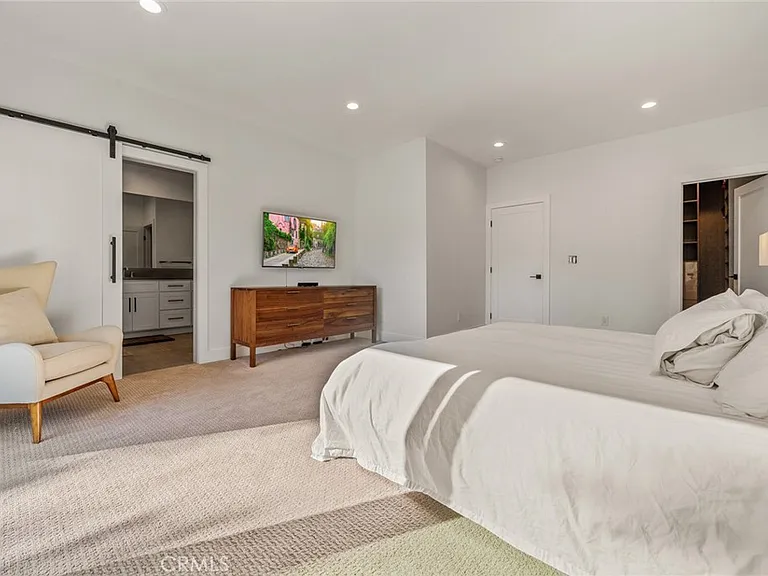 2402 Orchid Hill Pl — Photo 13