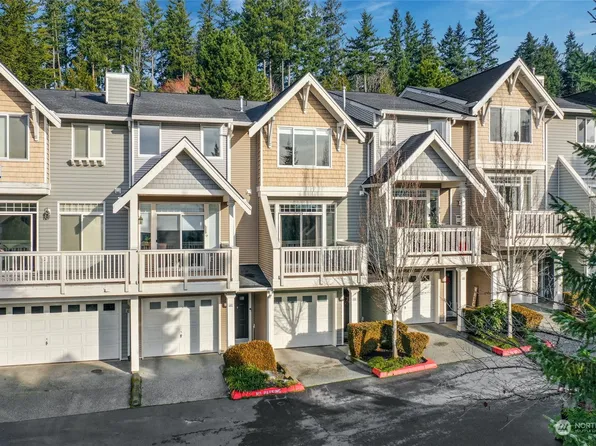23120 SE Black Nugget Road #J3, Issaquah, WA 98029
