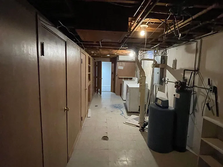 704 S Cass Lake Rd — Photo 21