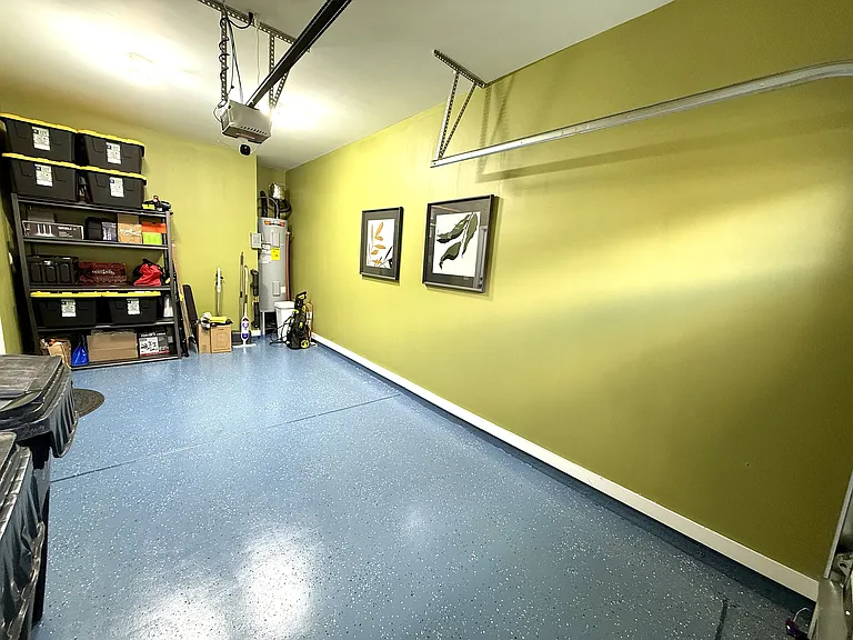 9451 Munsing Dr — Photo 30