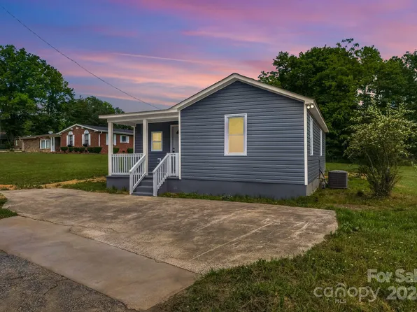 411 S Main St, Heath Springs, SC 29058