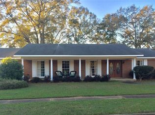 1367 Reams Dr W, Mobile, AL 36608