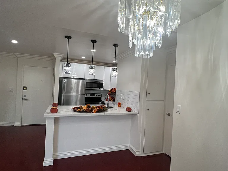 1440 Veteran Ave #513 — Photo 3