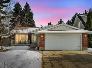 587 Wahstao Rd NW, Edmonton, AB T5T2X9