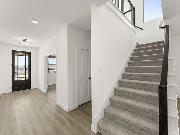 3rd image of 2408 Yaupon Way
