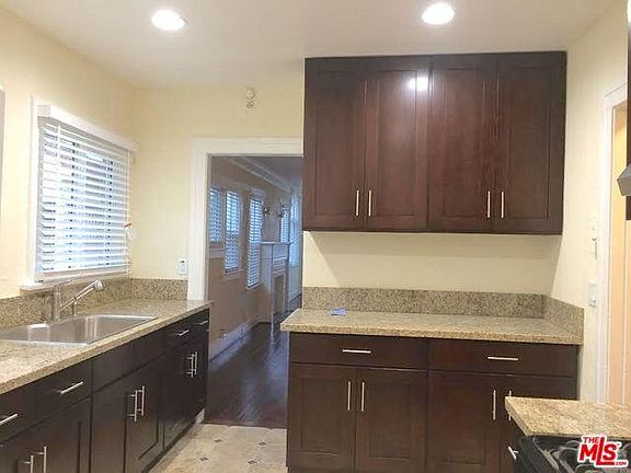 2nd image of 4255 Rosewood Ave
