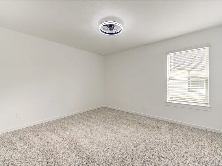 2732 Misty Elm Ln — Photo 10