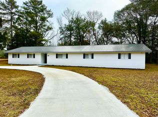 189 Shady Ln, Crestview, FL 32536