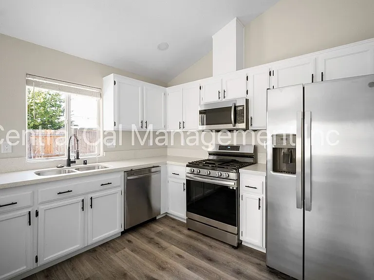 5029 Trabuco Canyon Dr — Photo 9