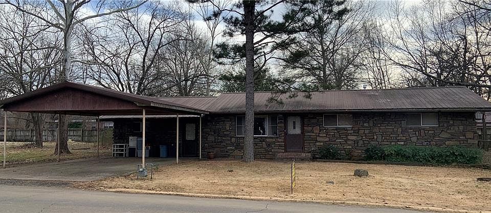 1st image of 265 Cox Ave