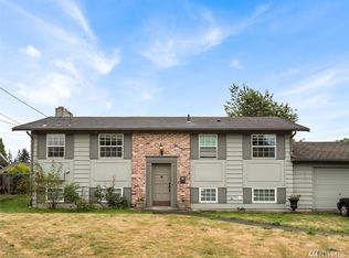 1013 Redmond Ave NE, Renton, WA 98056