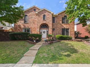 5525 Glenview Ln, The Colony, TX 75056
