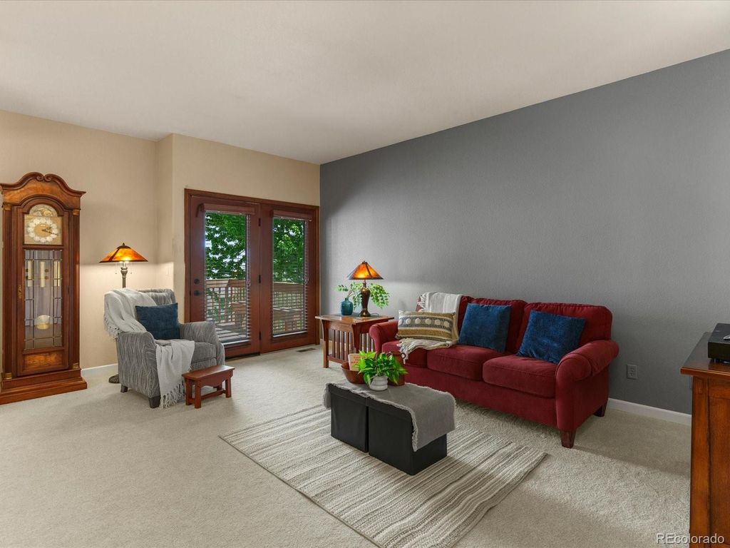 6556 Finch Court
