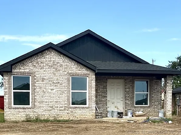 821 Elm St, Seminole, OK 74868