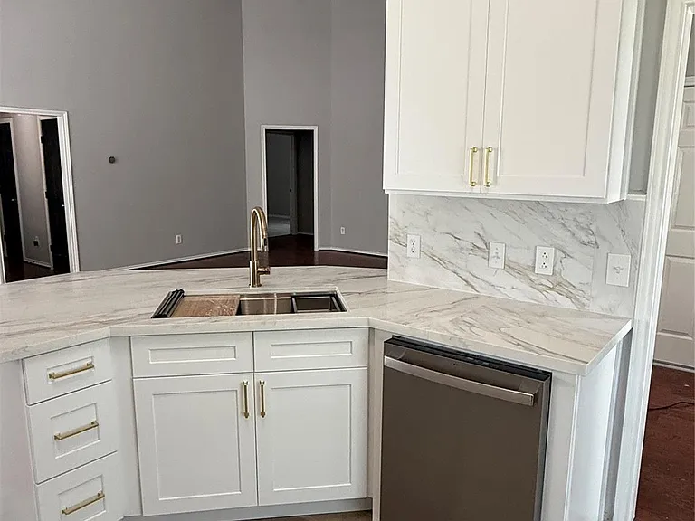 11831 Rainbow Bridge Ln — Photo 5