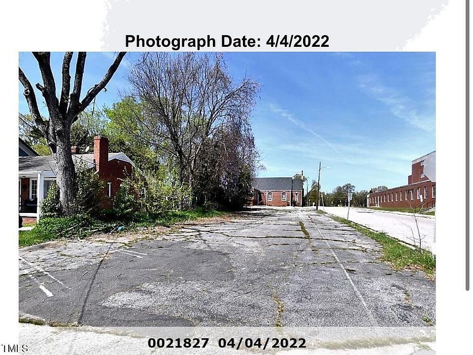 2nd image of 923 E Hargett St #39