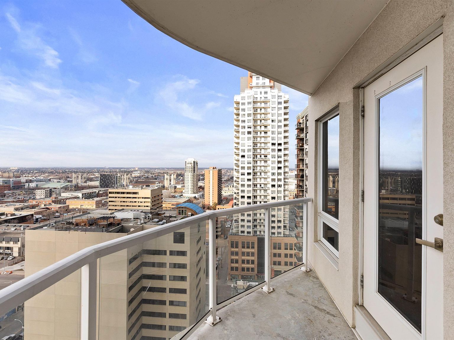 10152 104th St NW #1701, Edmonton, AB T5J 0B6 | MLS #E4364755 | Zillow