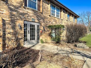 1007 11th Ave S APT 5, Hopkins, MN 55343