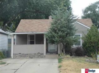 6214 S 36th St, Omaha, NE 68107