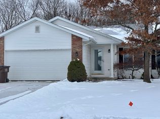 4712 Johanne Ct, Springfield, IL 62711