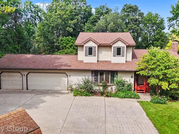 11471-31 Mile Rd, Washington, MI 48095