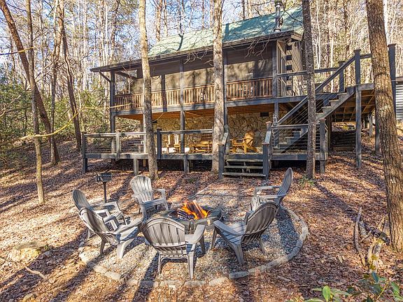 2nd image of 40 Lakeside Dr