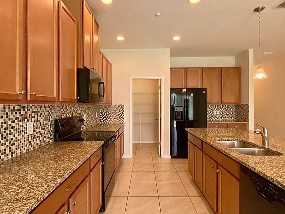 5th image of 7605 Aloma Pines Ct