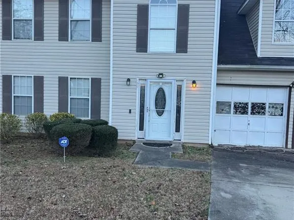 3897 Creek Shoals Ln, Ellenwood, GA 30294