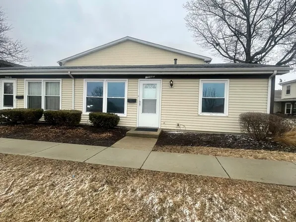 7523 Bristol Ln Unit F, Hanover Park, IL 60133