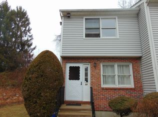 3225 Madison Ave APT 13, Bridgeport, CT 06606