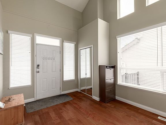 3rd image of 11891 Orchard Ln