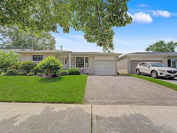 2nd image of 10 Cockburn Dr