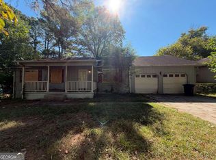 26 Sioux Rd, Cartersville, GA 30121
