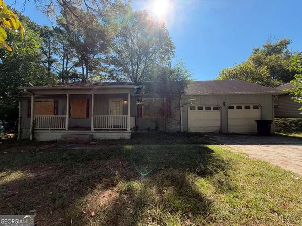 26 Sioux Rd, Cartersville, GA 30121