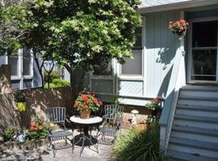 14 Lake Village Ln, Isle Of Palms, SC 29451