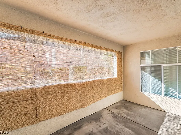 2050 W Warm Springs Rd #2411 — Photo 31