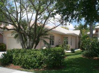 2041 Crestview Way, Naples, FL 34119