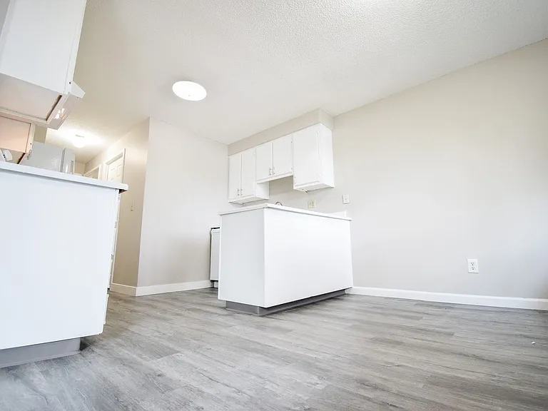3930 SW Plum St #1-3-8 — Photo 4