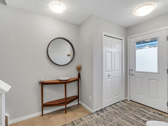 4th image of 133 E Sundown Rd