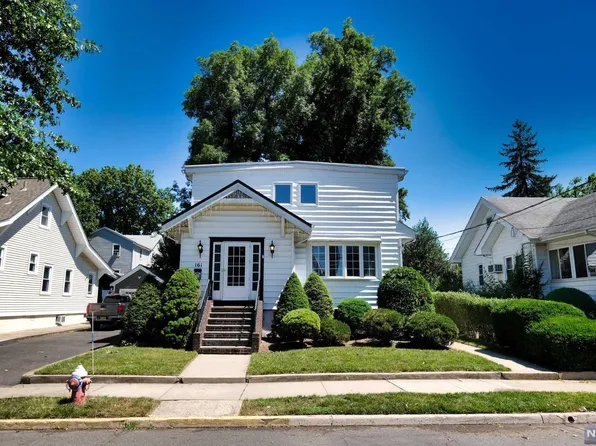 161 Walnut Ave, Bogota, NJ 07603