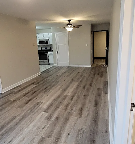 4932 S Packard Ave #2 — Photo 4