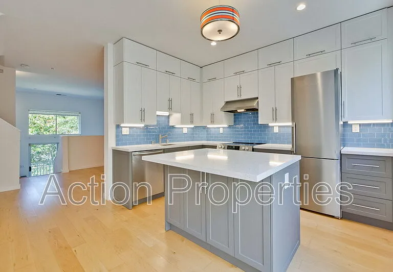 158 Holly Ct — Photo 15