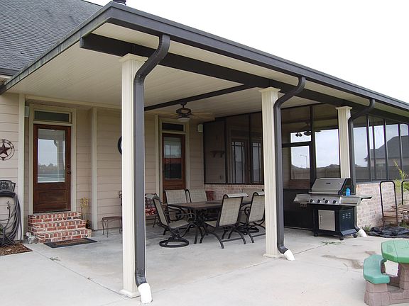 4th image of 132 Kings Brook Dr