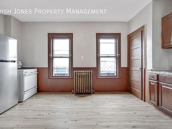 5th image of 40 Bridgeman St #2