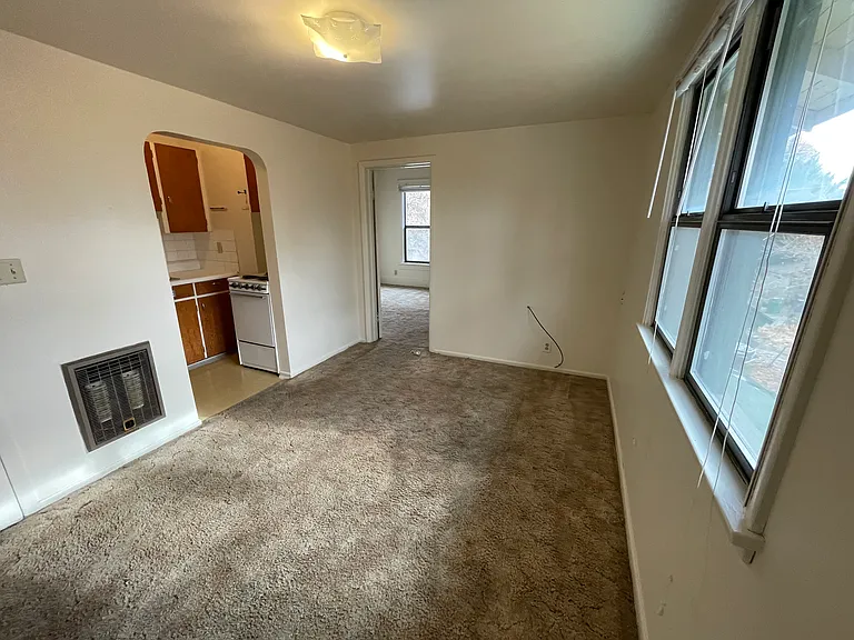 604 N Sprague St #2 — Photo 2