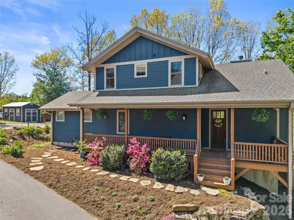 9 Elkmont Dr, Asheville, NC 28804
